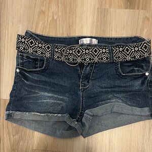 No Boundaries Dark Blue Jean Shorts with Patterned Belt